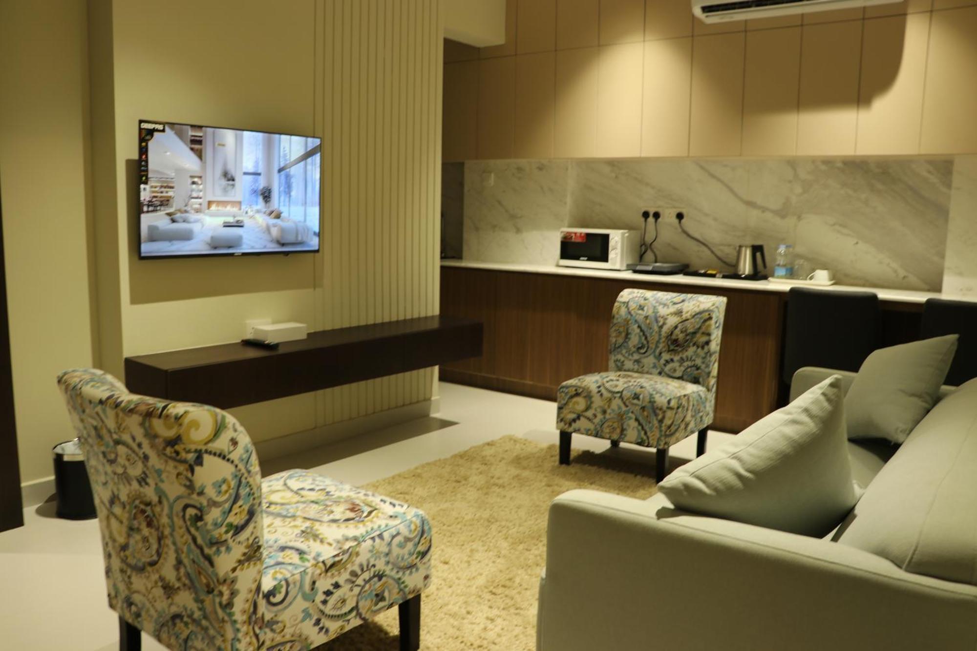 Jarzez Hotel Apartments Al Hail Seeb Dış mekan fotoğraf