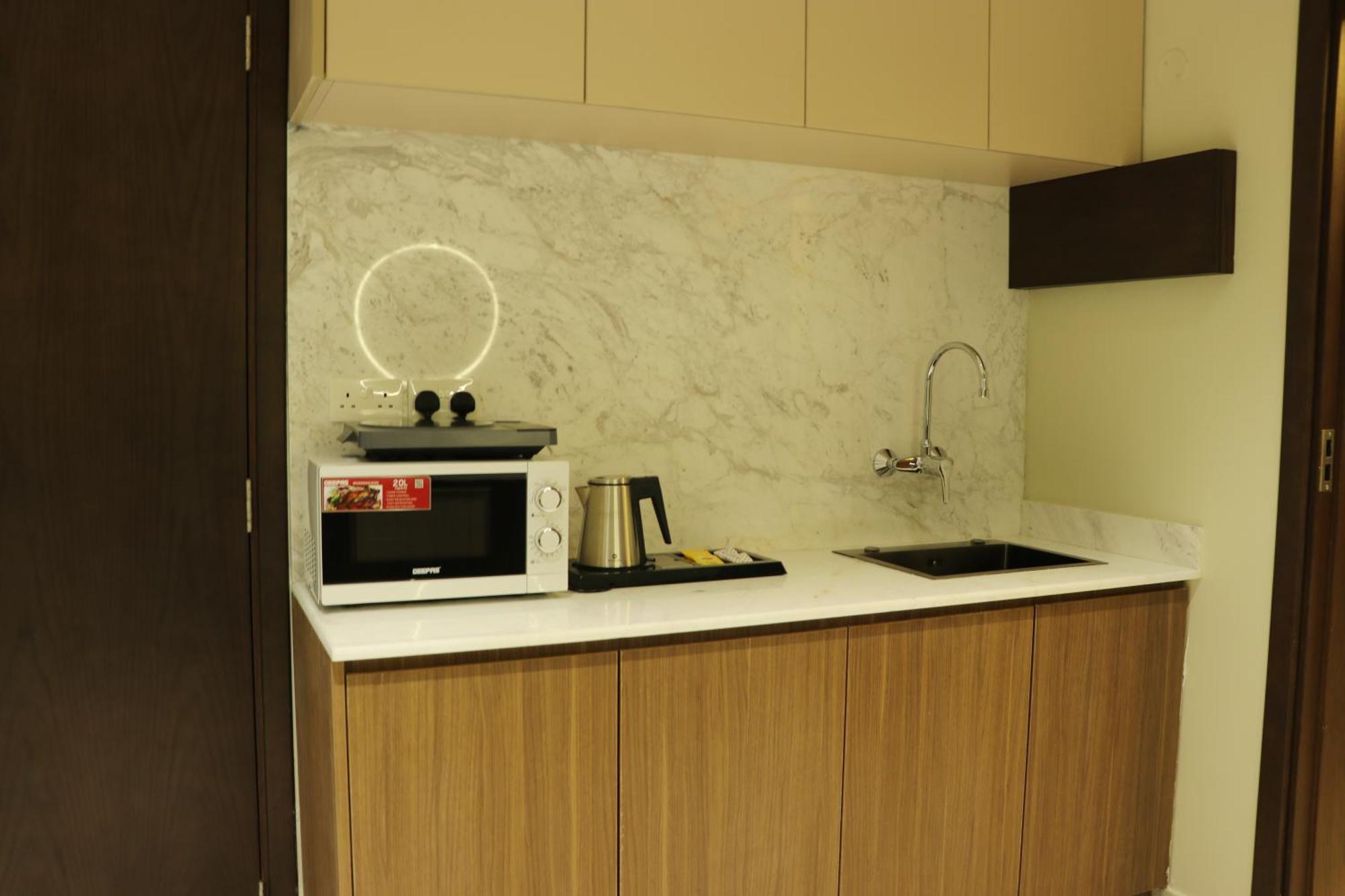 Jarzez Hotel Apartments Al Hail Seeb Dış mekan fotoğraf