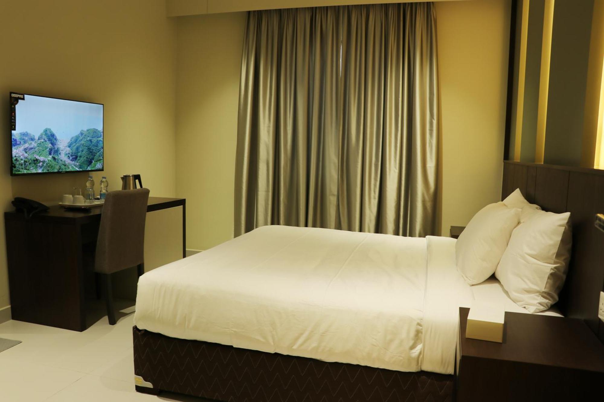 Jarzez Hotel Apartments Al Hail Seeb Dış mekan fotoğraf