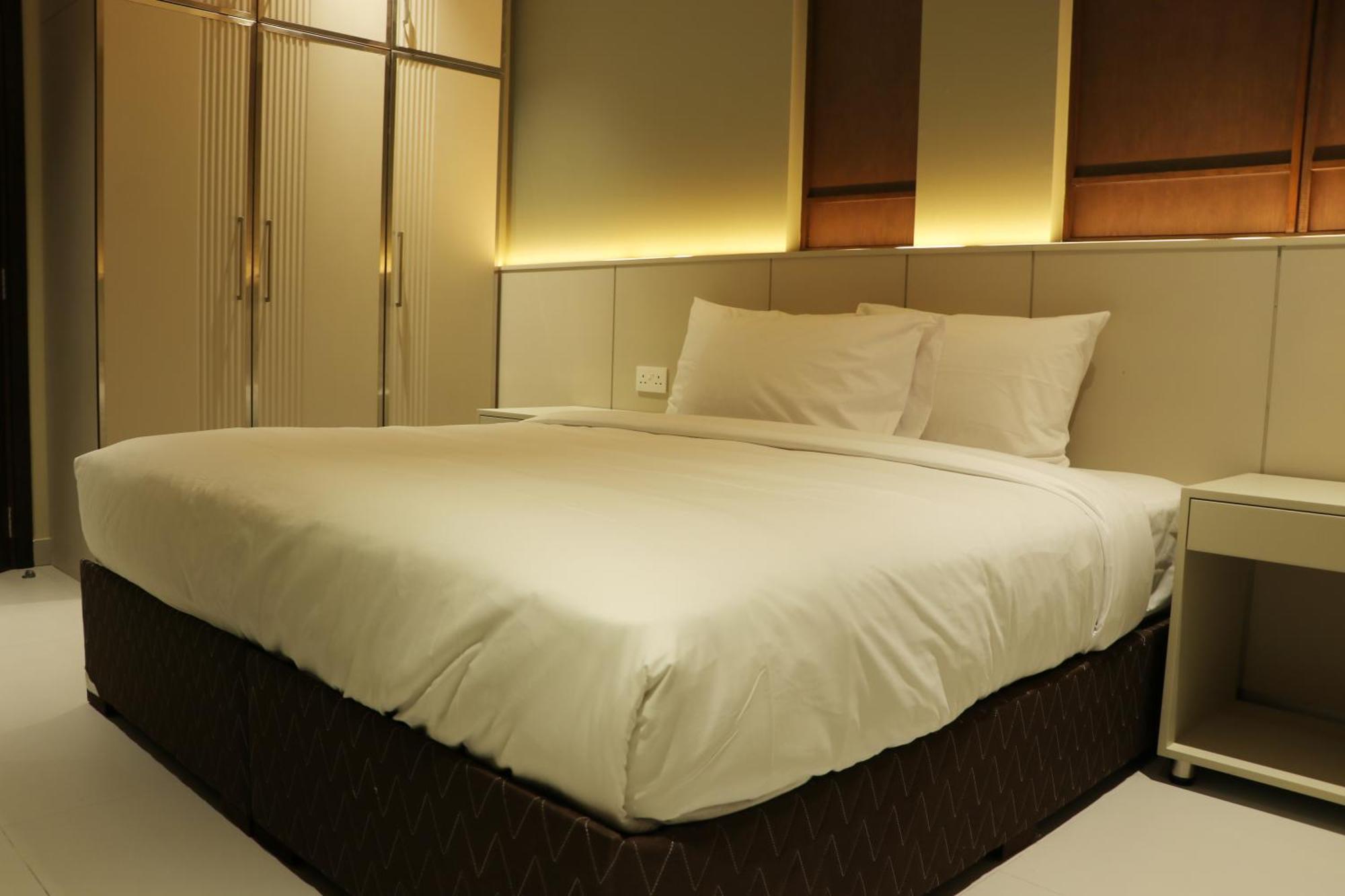 Jarzez Hotel Apartments Al Hail Seeb Dış mekan fotoğraf