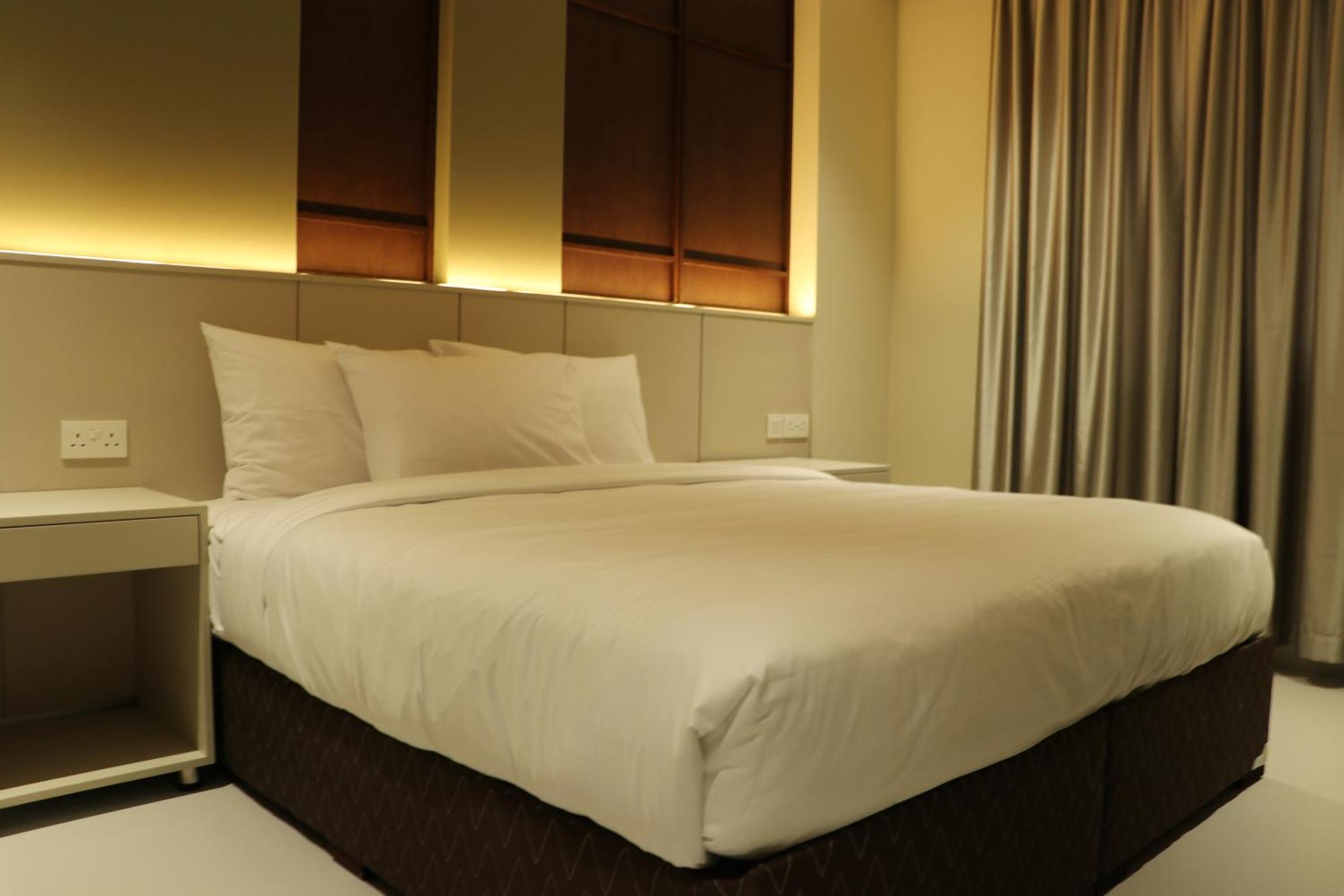 Jarzez Hotel Apartments Al Hail Seeb Dış mekan fotoğraf